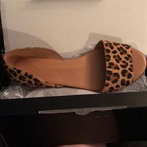 J.Crew peep toe flats, new in box, wrong size